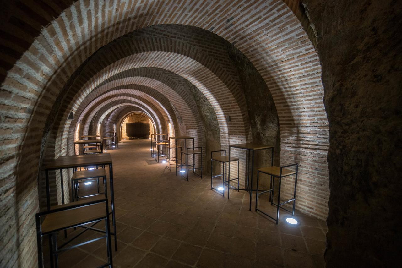 Posada Isabel de Castilla Madrigal de las Altas Torres Exterior foto